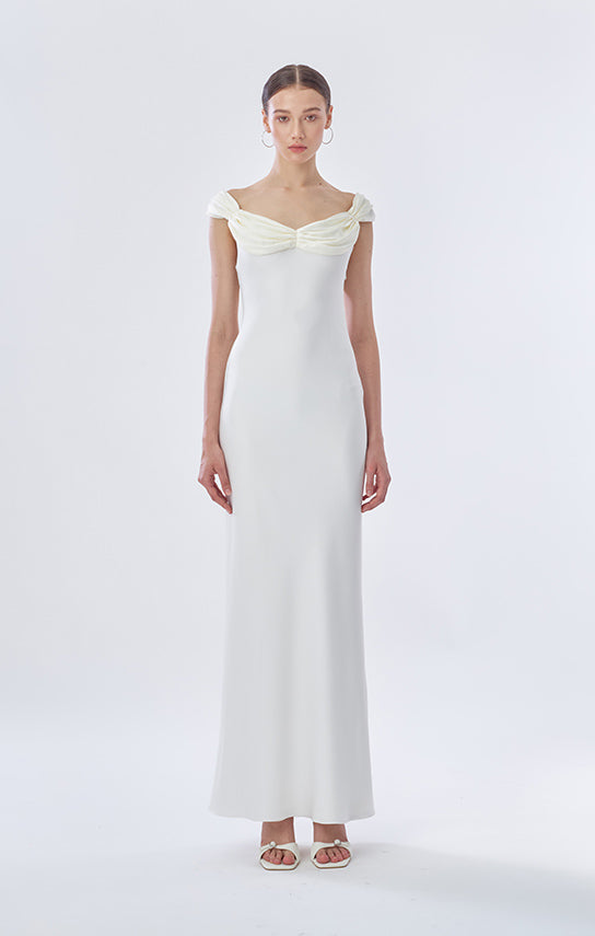 Princess Maxi Dress L / Off White Princess Maxi Dress L / Off White