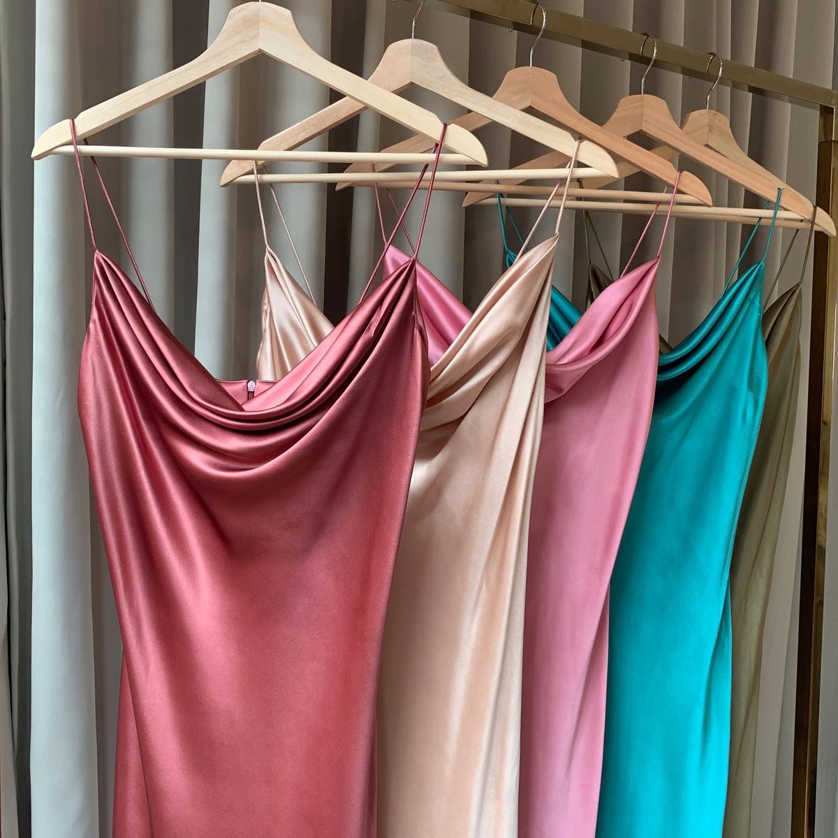 新品未使用DEVOA Snood Silk/Linen AC-GLSL デヴォア DEVOA デヴォア (セール) -FASCINATE